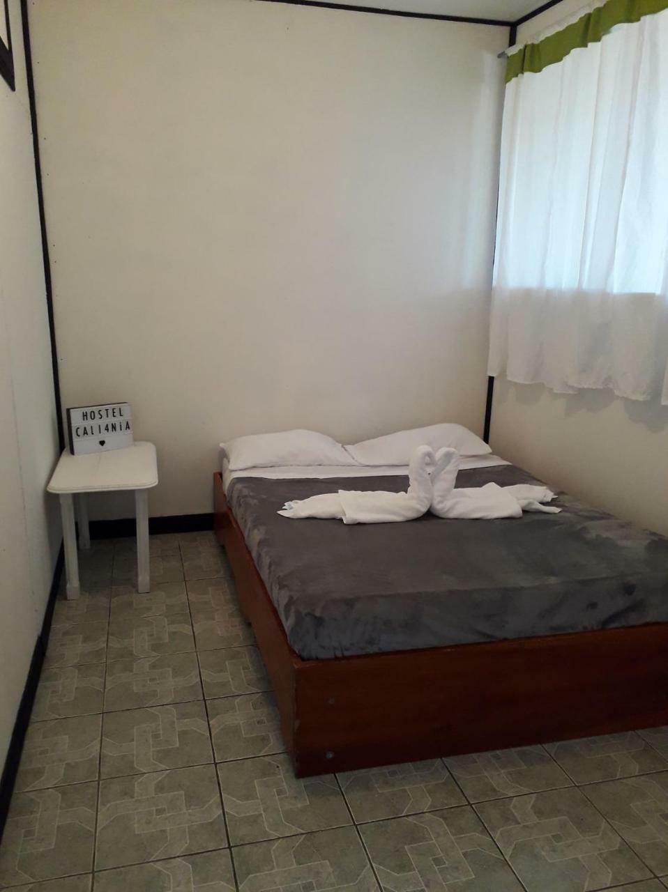 Hostel California Monteverde Екстер'єр фото