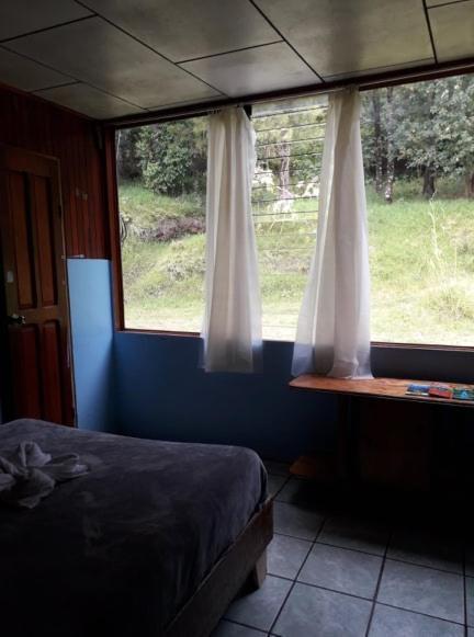 Hostel California Monteverde Екстер'єр фото